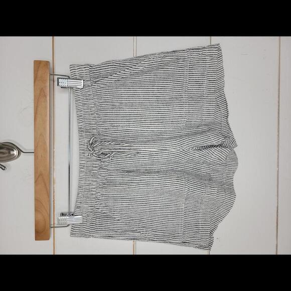 J. Crew Pants - J CREW XXS Black & white stripe linen casual shorts
